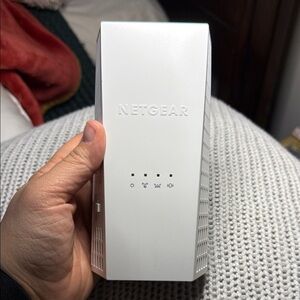 NETGEAR White Wireless Access Point
